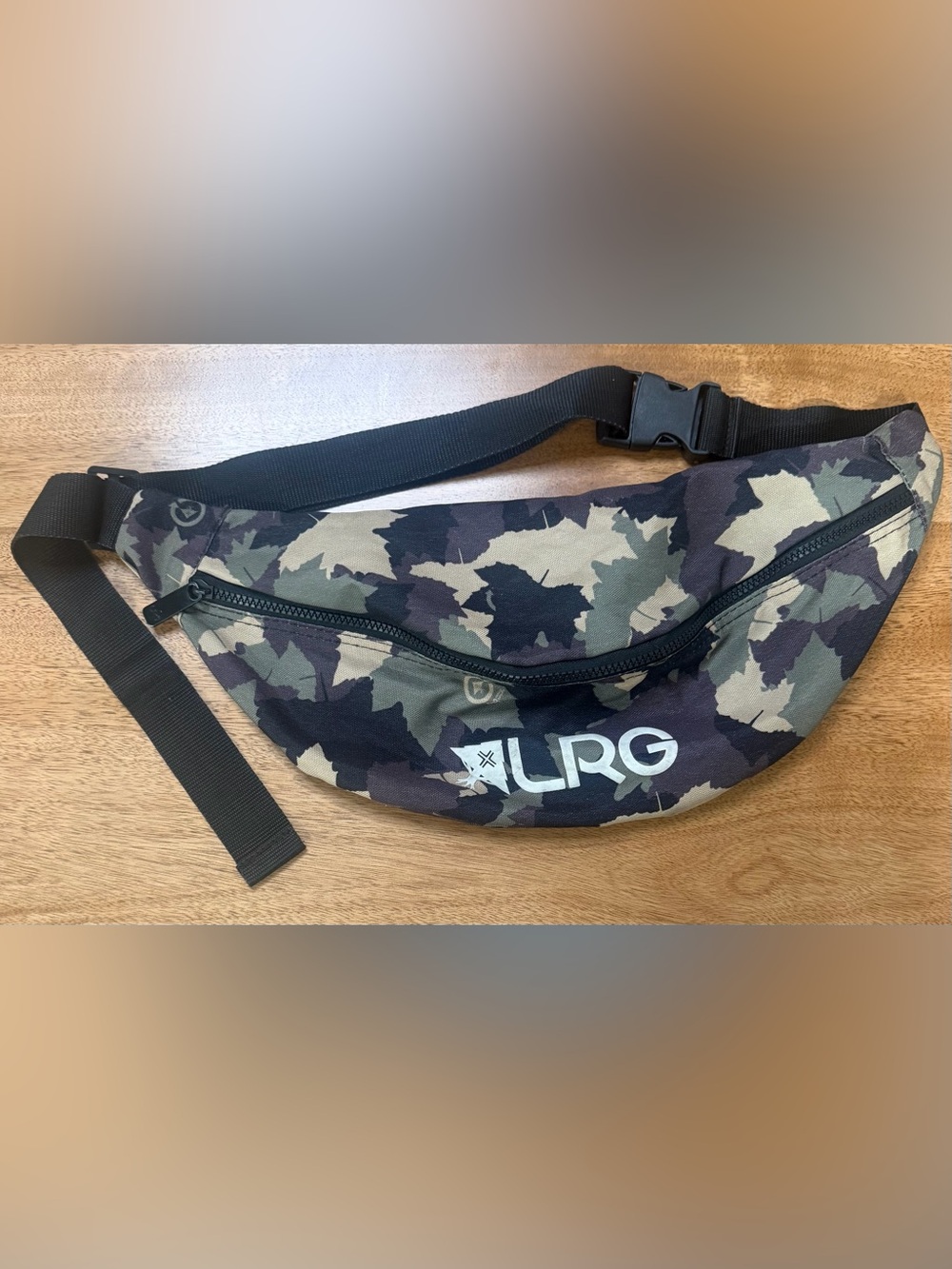 LRG - Camo Waist Bag / Fanny Pack w/ 3 Zipper Pockets [Lifted Research Group]